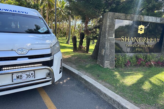 Arrival Shared Transfer : Airport to Hotel - Luggage rules that can affect your day