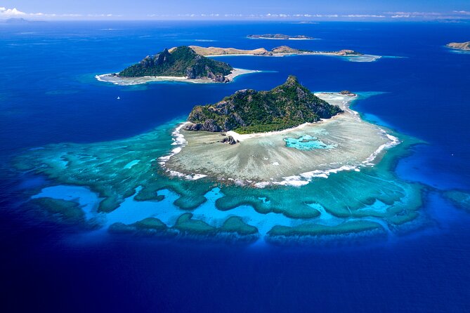 Blue Lagoon Cruises - Explorer Cruise - 3 Nights - A short Fiji cruise that trades planning for included time