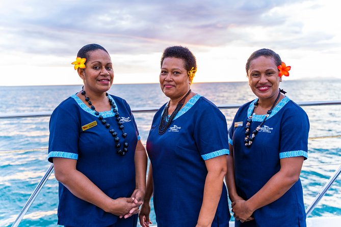 Captain Cook Cruises Fiji - Sunset Dinner Cruise - Welcome Cocktail, Live Music, and the Fijian Cultural Show