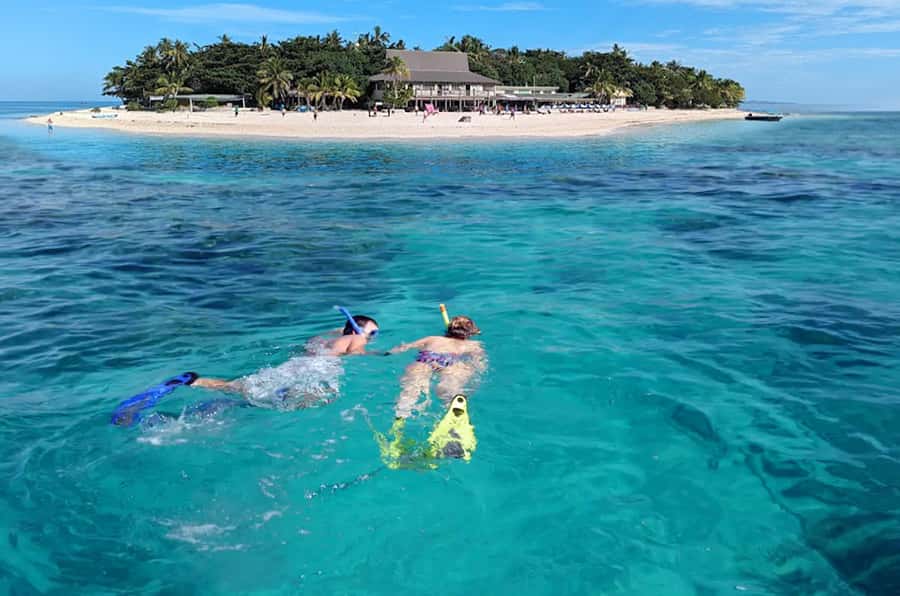 Fiji: Beachcomber Island Day Cruise with Snorkelling - How this 8-hour Beachcomber Island day actually plays out