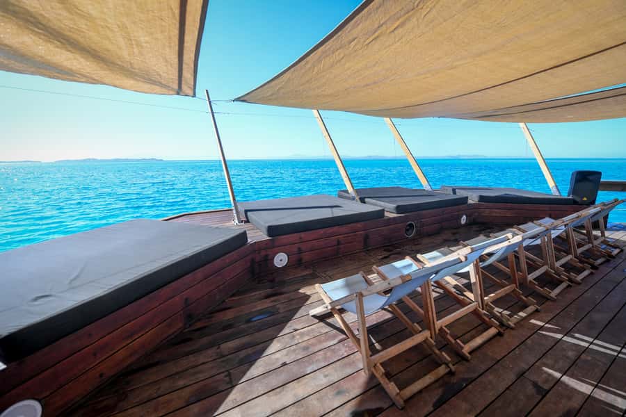 Fiji: Cloud 9 Floating Platform & Water Sports Adventure - Food and drinks value math: what the $60 bar tab really buys