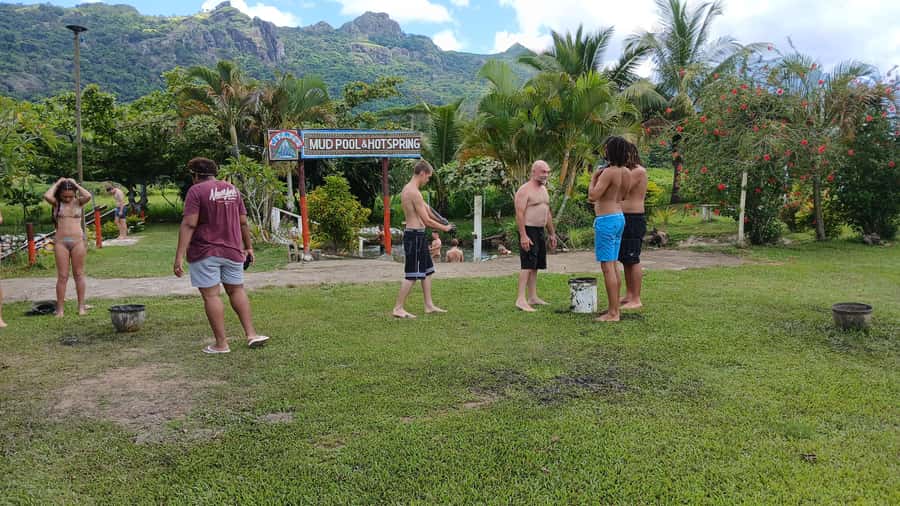 FIJI-NADI: Sabeto Tifajek Hot Spring and Mudpool Tour - Massage and foot soak: the optional cultural add-on