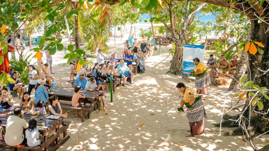 Fiji: South Sea Island Full Day Trip with Lunch & Drinks - Snorkelling, kayaks, and paddleboards: what you actually get time to do
