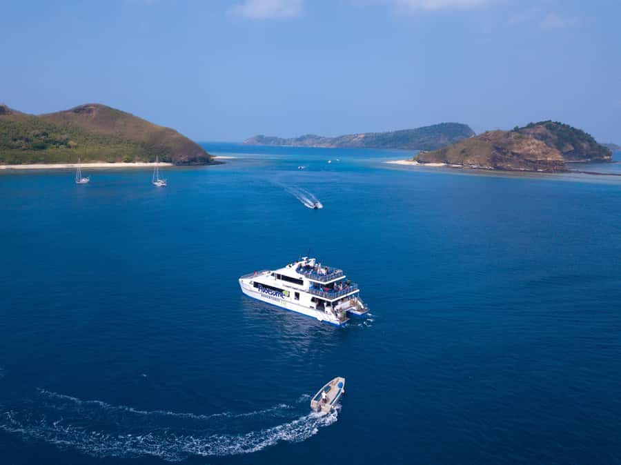 Fiji: Yasawa Islands Explorer Cruise with Lunch - The Yasawas scenery you’ll actually see: volcanic cliffs, lagoons, and the Blue Lagoon region