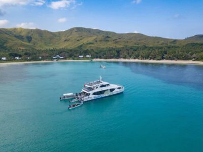Yasawa Islands Explorer Cruise with Lunch