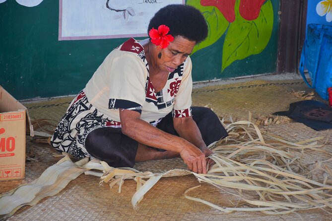 Jewel Of Fiji incl Fijian Village, Waterfall & Lunch Coral Coast - Pickup and the drive to Pacific Harbor/Navua