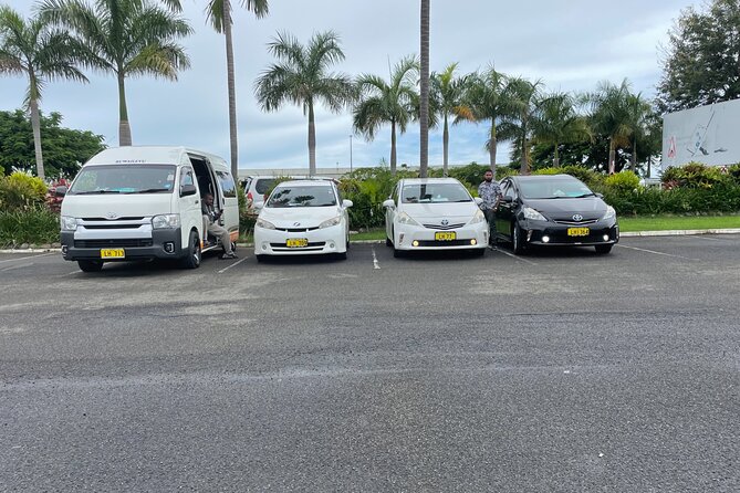 Nadi Airport Transfer :Nadi Airport to All Nadi & Denarau Island/ Vuda Hotels - Getting In the Car: New Vehicles, Trained Help, and Easy Comfort