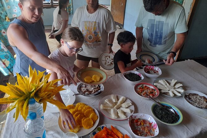 Private Experience of the Authentic Lifestyle of People In Fiji - Denarau Island pickup and the smart 9:00 am start