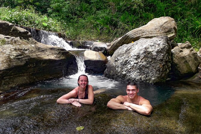 Small Group Hiking Adventure - Hidden Peaks - What to pack and how to handle Fiji weather on a forest hike