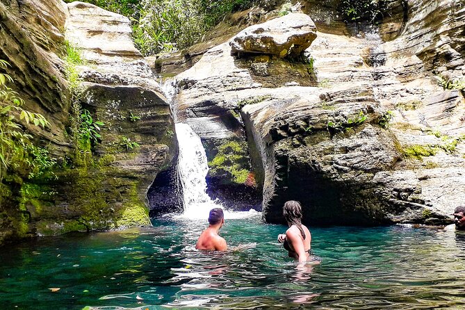 Small Group Hiking Adventure - Hidden Peaks - Getting from your Nadi hotel to remote trailheads, the right way