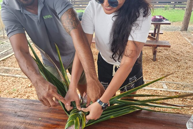Vavavi - Fijian Cooking & Cultural Experience - Coconut scraping and weaving, not just photos